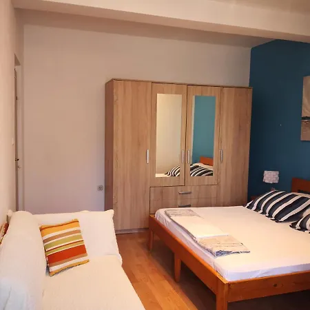 Guest house Plavia Biograd Biograd Na Moru
