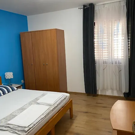 Plavia Biograd * Biograd Na Moru