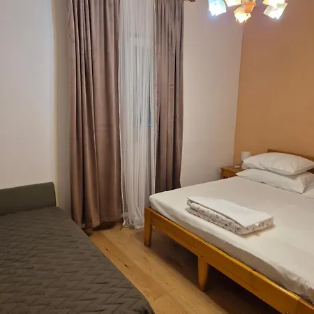 Penzion Plavia Biograd Biograd Na Moru