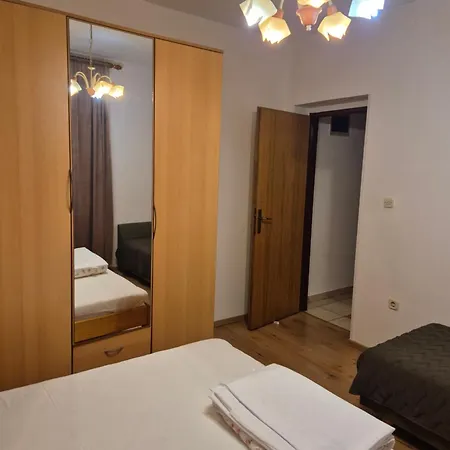 Penzion Plavia Biograd Biograd Na Moru