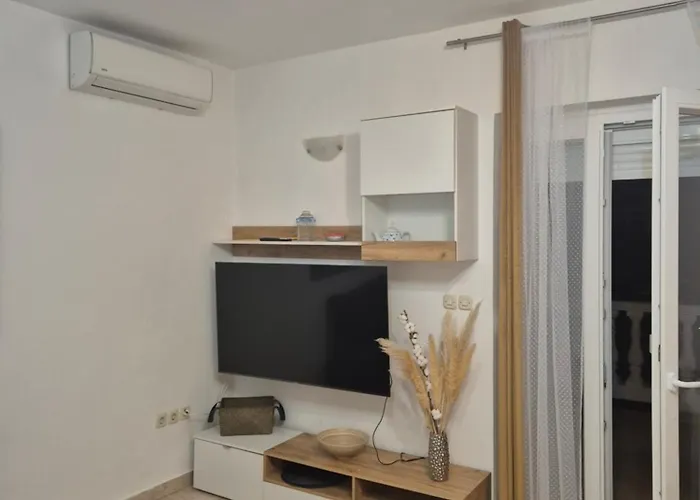 Гостевой дом Plavia Biograd 3*