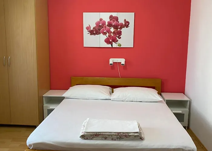 Plavia Biograd 3* Биоград-на-Мору