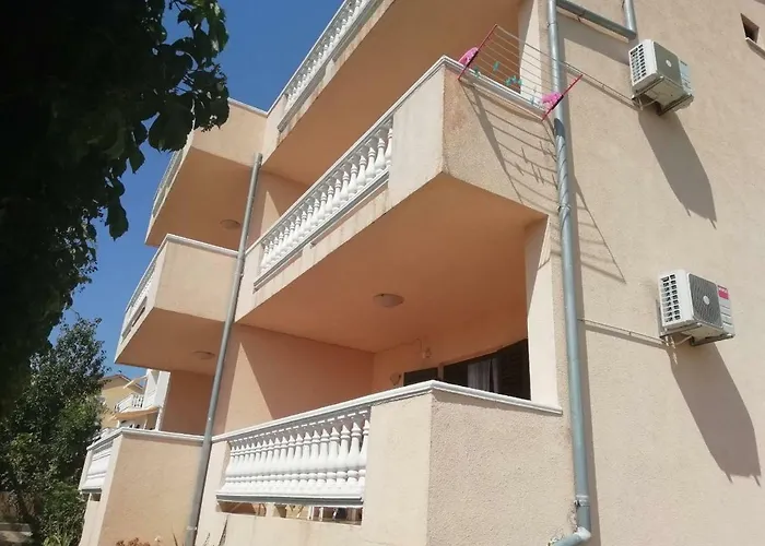 Plavia Biograd 4* Biograd Na Moru