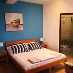 Plavia Biograd ביוגראד נה מורו