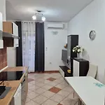 Pensión Plavia Biograd 4*