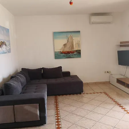 Casa de hóspedes Plavia Biograd 4*