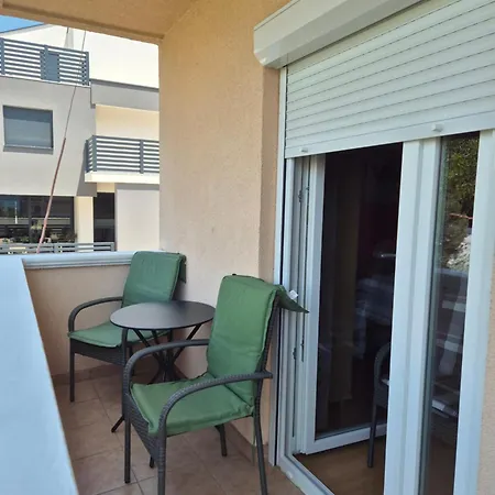 Plavia Biograd 4*