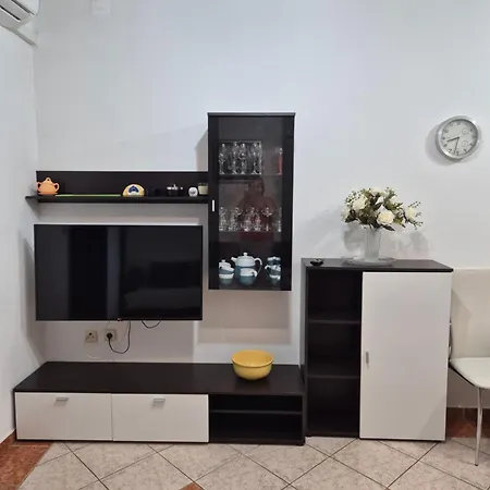 Plavia Biograd * ביוגראד נה מורו