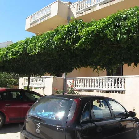 Casa de hóspedes Plavia Biograd